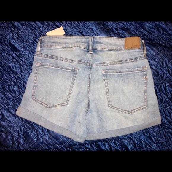 Aeropostale shorts low rise - Picture 3 of 5